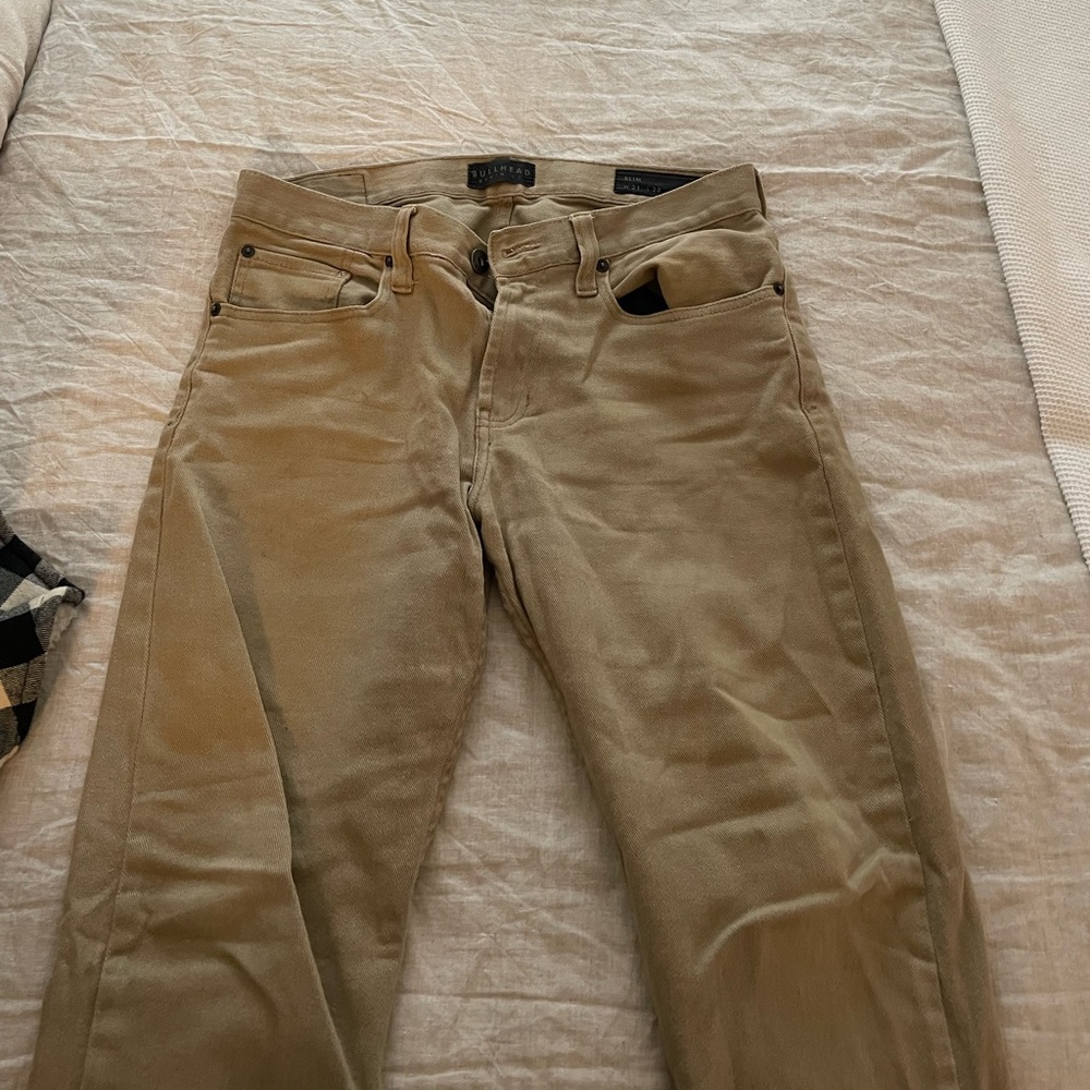 Bullhead pants